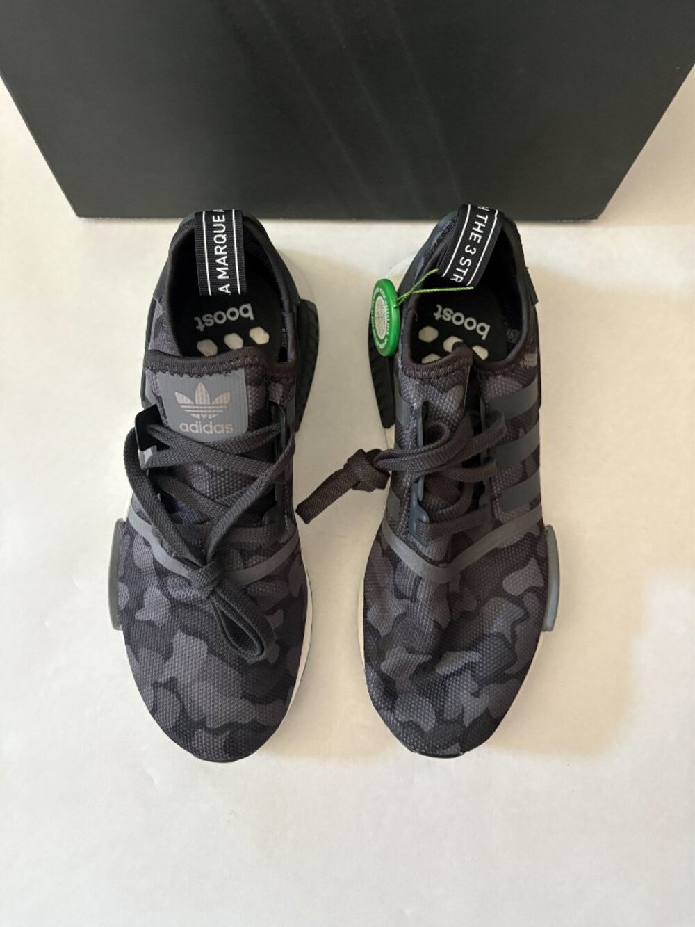 NIB Men's Adidas Originals NMD R1 Black/Gray Camo Sneakers US Size 7.5
